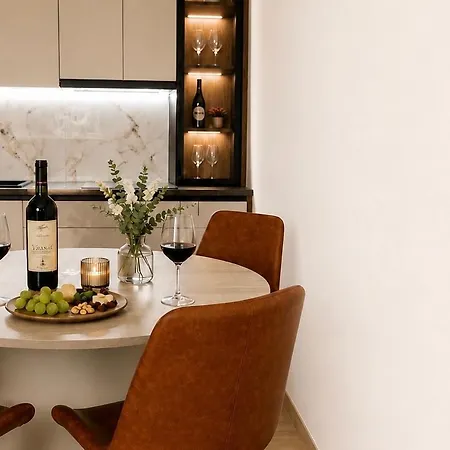 شقة Teslic City Apartment *