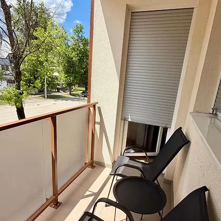 Teslic City Apartment